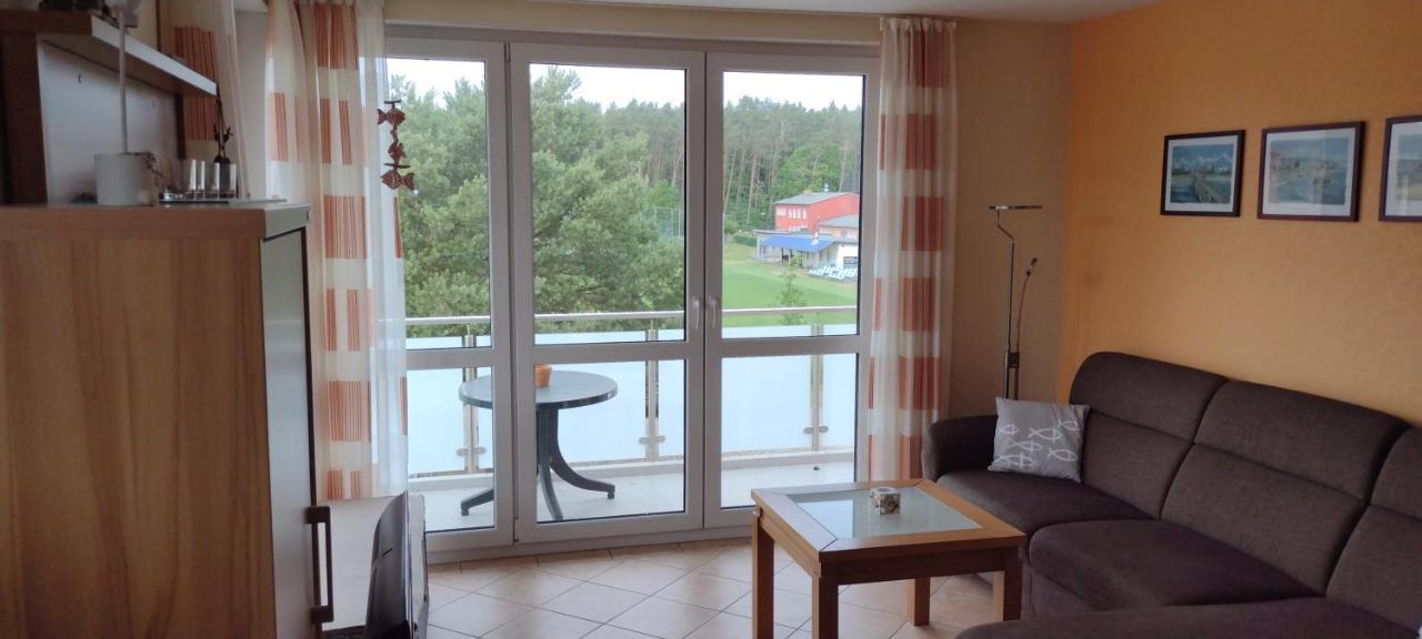 Moderne 3-raum Strandmoewe Mit Panoramafenster